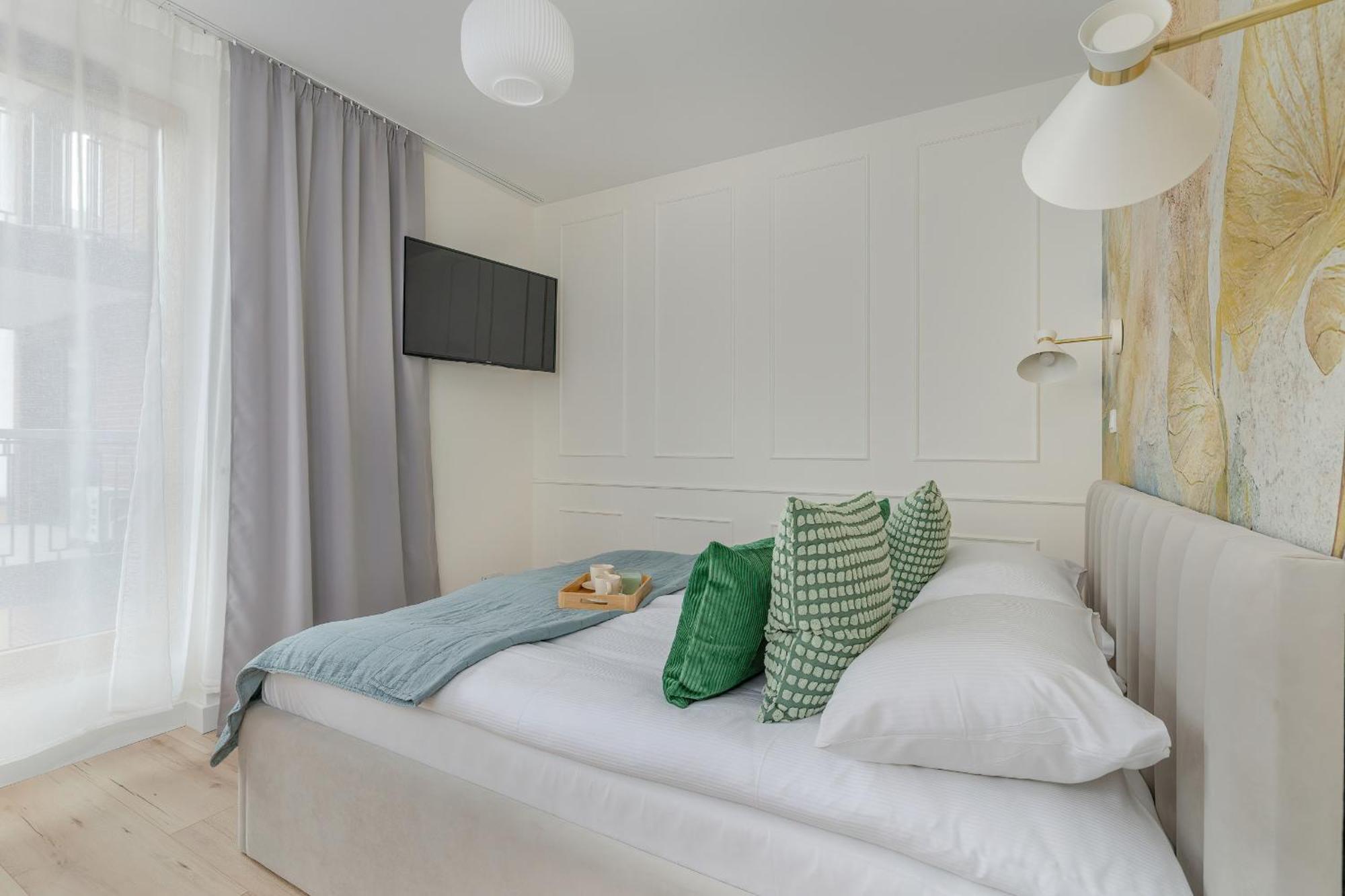 Cozy Apartment Orawska With Balcony By Noclegi Renters クラクフ エクステリア 写真